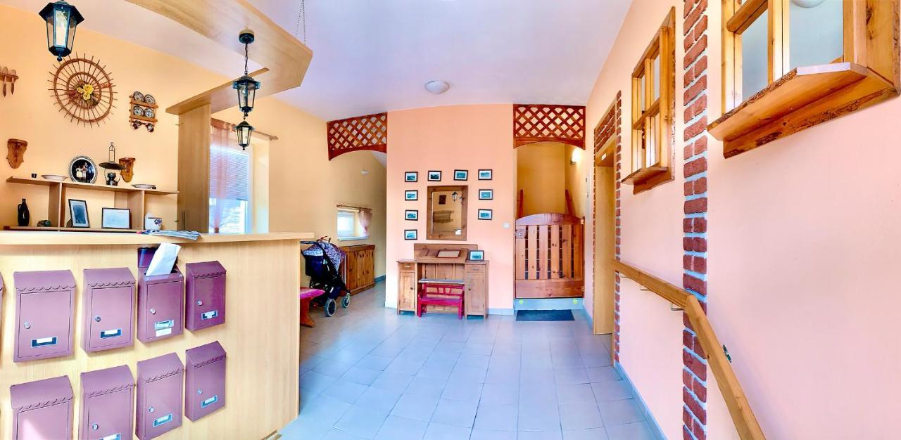 2-Izbovy Apartman Mlynica S Balkonom Екстер'єр фото